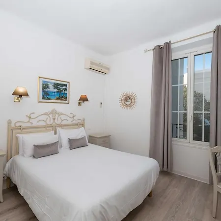 Hotel Beau Site - Cap D'antibes 4*