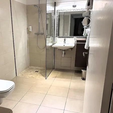 Beau Site - Cap D'antibes מלון 4*