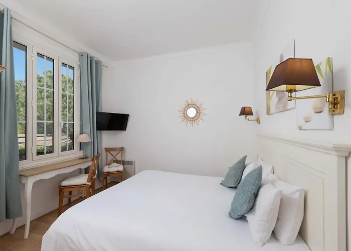 Beau Site - Cap D'antibes 4* أنتيب